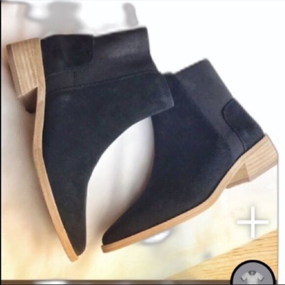 Vaneli black suede booties.  New in box. - Picture 1 of 7